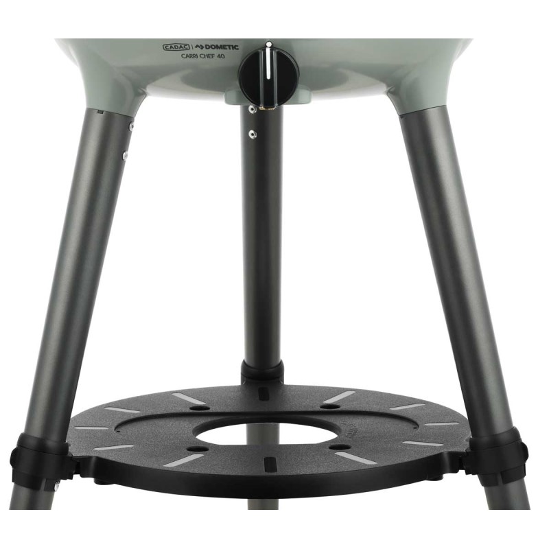 patas con soporte para los accesorios
