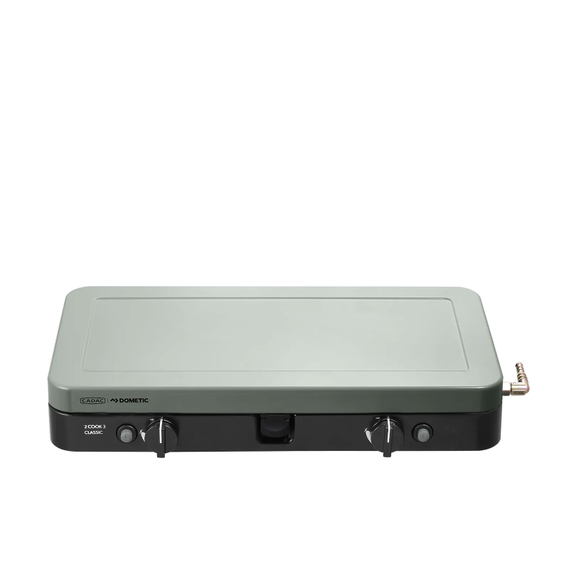 cocina pequeña con cuerpo de acero