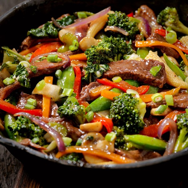 hacer wok en kamado