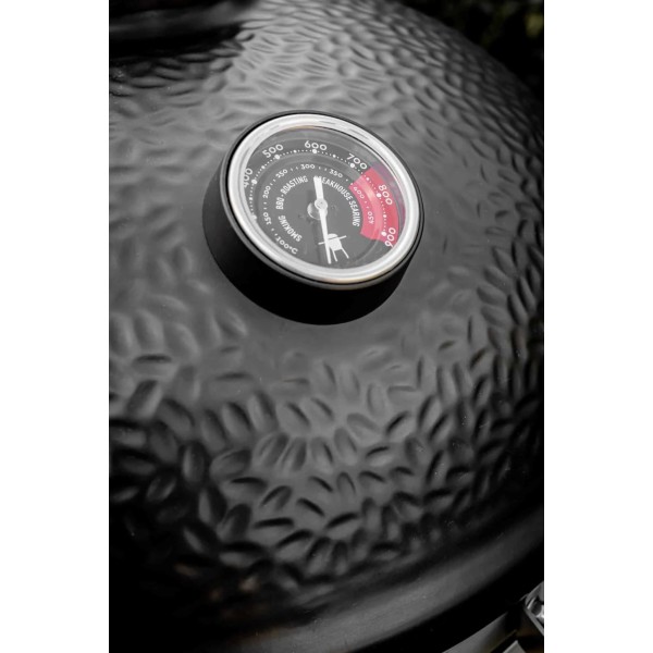 termómetro en la tapa de ¡l kamado