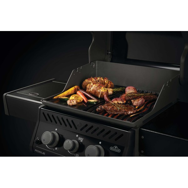Plancha reversible Napoleon serie Rogue 365 y 525