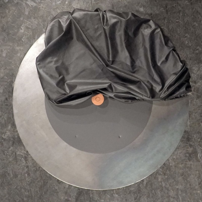 Set de Tapa y Funda Negra Ofyr 150 cm