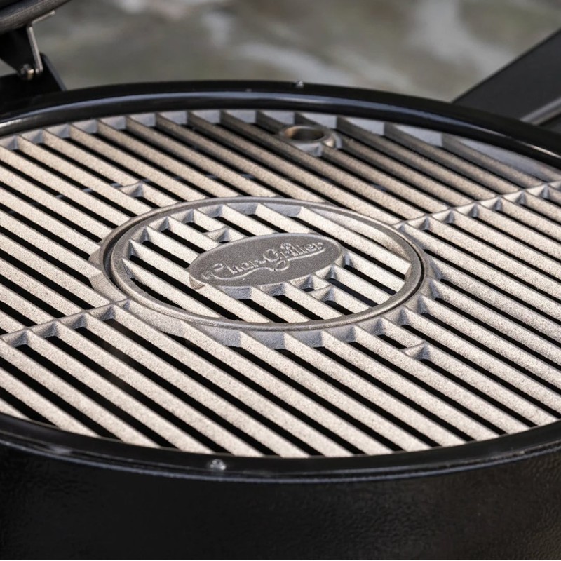 Kamado Char-Griller Akorn