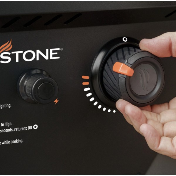 Plancha de Gas 4 Quemadores con Tapa y Carro Blackstone