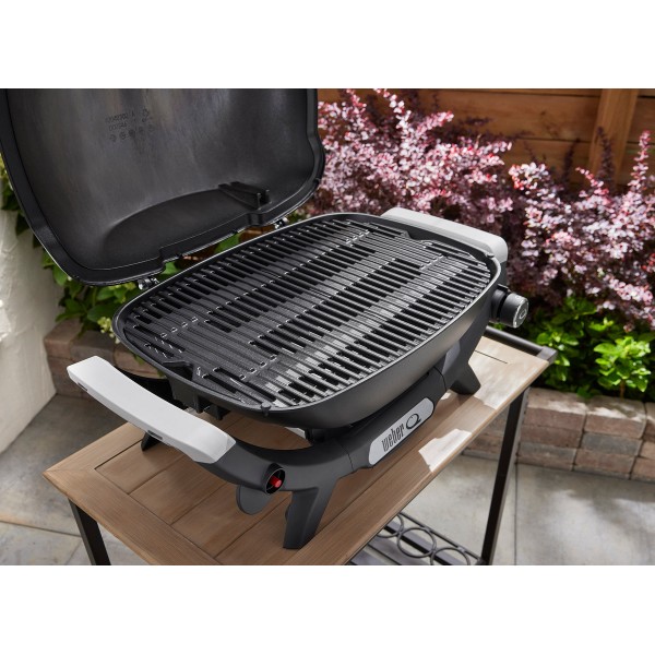 Weber Q 2100 Negra