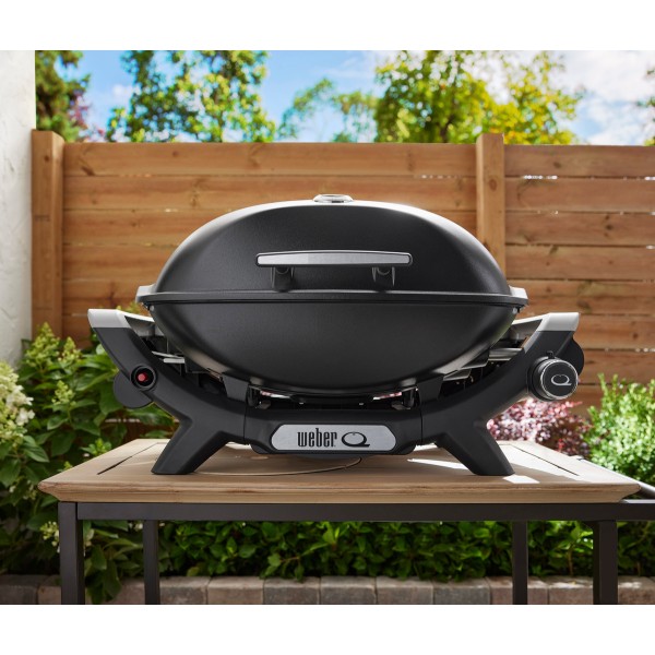 Weber Q 2100 Negra