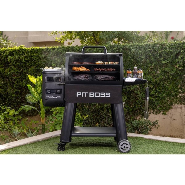 Pit Boss Competition Series 1250