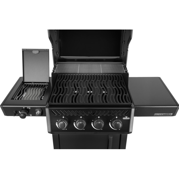 Napoleon Freestyle PRO 425 Negra con Quemador Lateral Sizzle Zone