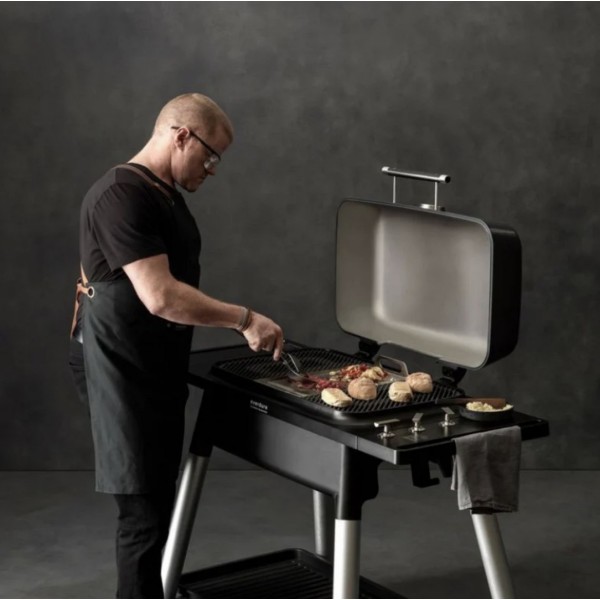 Barbacoa de Gas Furnace Negra Everdure