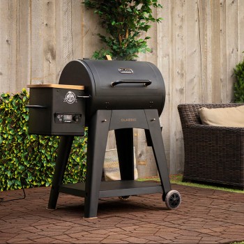 Pit Boss Onyx Classic 700 2