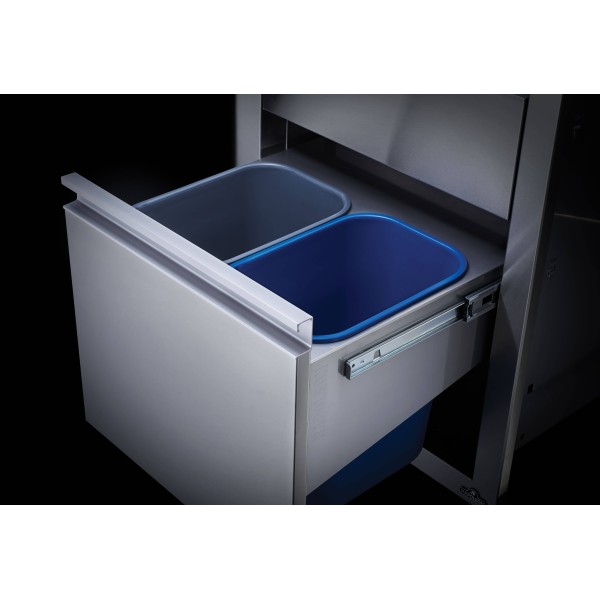 cajón para los cubos de basura